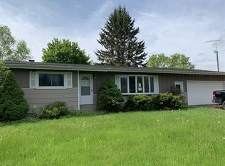 W10103 Nickle Rd, Antigo, WI 54409