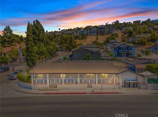 411 S Hewes St, Orange, CA 92869