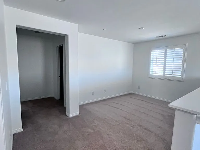 4040 Obsidian Rd — Photo 14