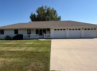 1802 Daily Rd, Bethany, MO 64424