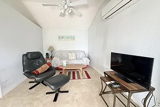 231 Williams Ave #2 — Photo 8