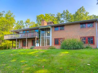 5809 Ferry Point Farm Rd, Radford, VA 24141