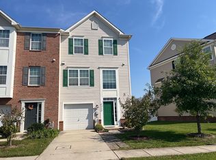 8459 Stansbury Lake Dr, Dundalk, MD 21222