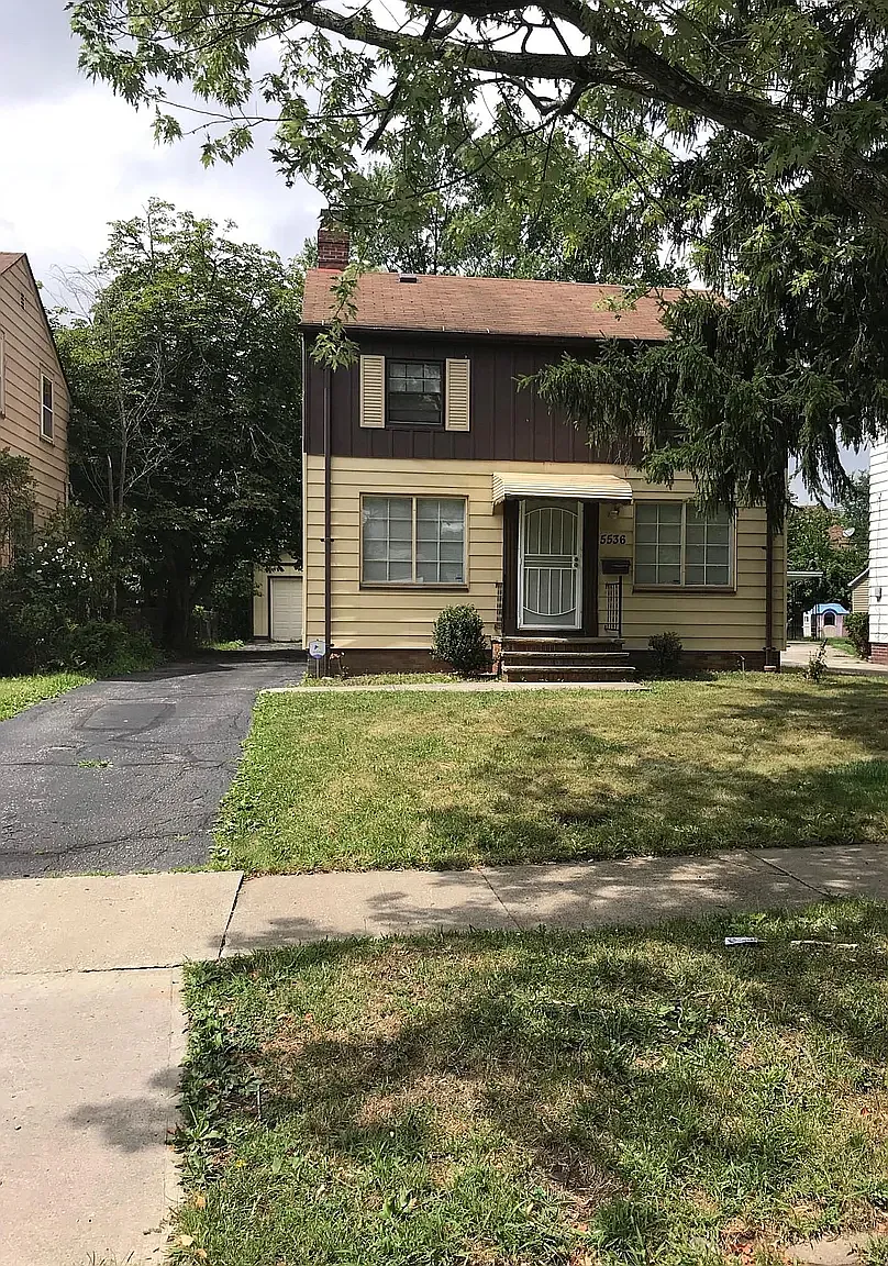 5536 Dalewood Ave photo 1