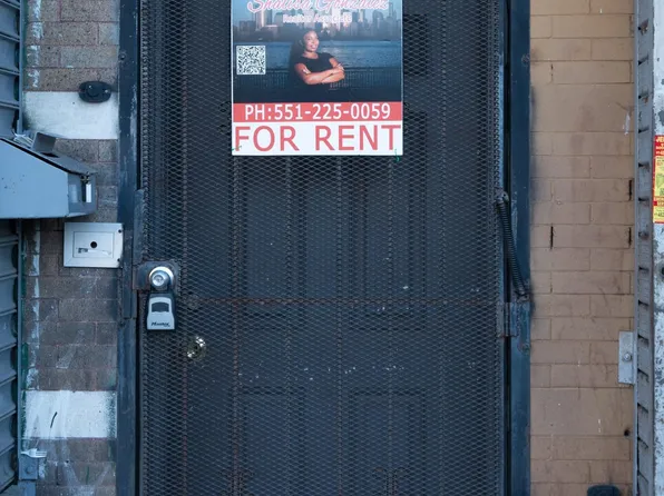 639 Ocean Avenue image 1 of 8