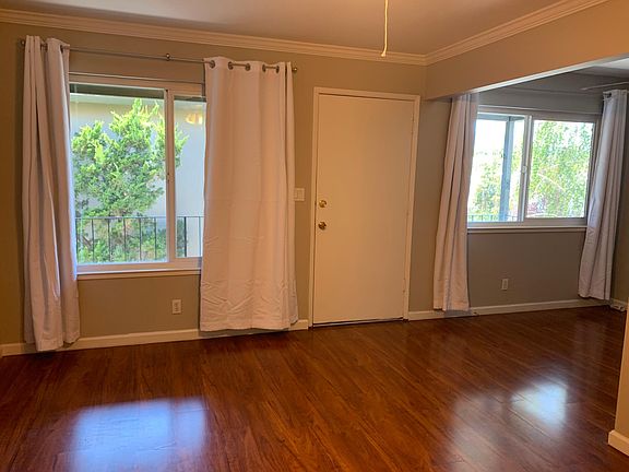 linging room and dinning room