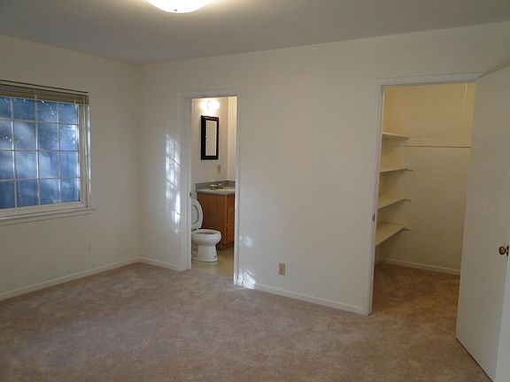 4th image of 2411 High St