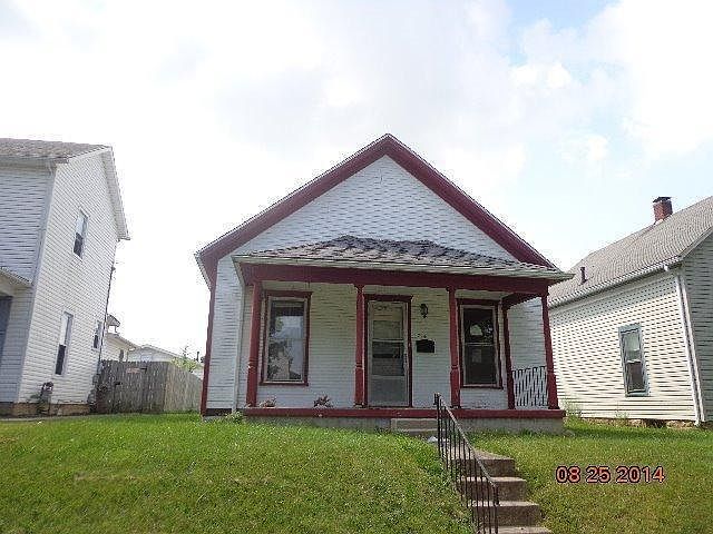 1st image of 704 Cottage Ave