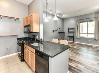 355 I St SW APT 102, Washington, DC 20024