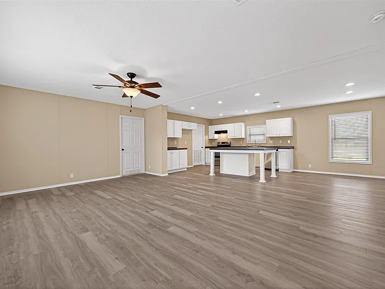 15933 W Relza Dr — Photo 11