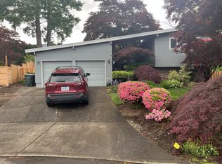 11820 NW Marylee Ct, Portland, OR 97229