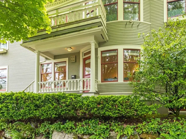 1709 E Republican Street #6, Seattle, WA 98112