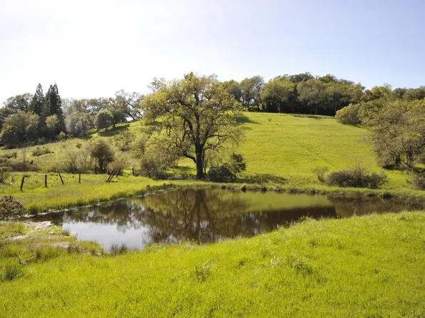 1640 Canyon Run, Healdsburg, CA 95448