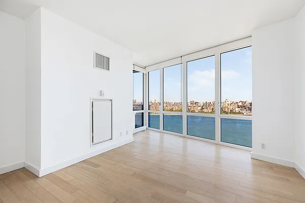 Rented by Compass | media 15