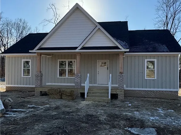 4059 Pace Rd, Goochland, VA 23063