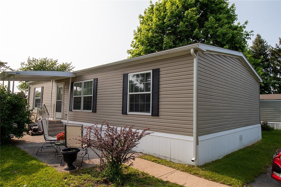 321 Oak Tree Dr, Canandaigua, NY 14424 Zillow