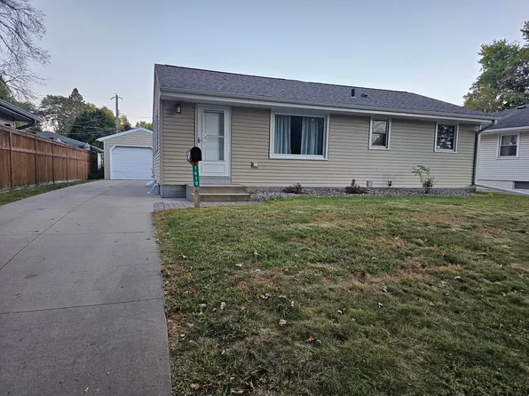 1410 26th St NW, Rochester, MN 55901