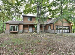 903 Twin Coves Cir, Lenoir City, TN 37772