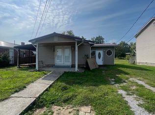 903 Ilchester Ave, Middlesboro, KY 40965