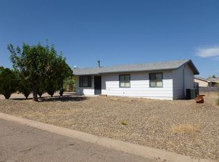694 W Cactus St, Benson, AZ 85602