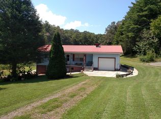 3229 Hiwassee Dam Access Rd, Murphy, NC 28906