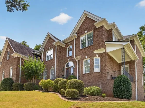 133 Saint Marks Dr, Stockbridge, GA 30281