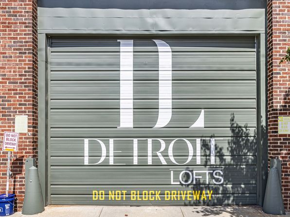 107 N Detroit Ave #200