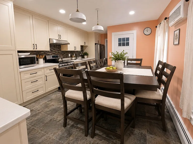 19 Hazelton St #1 — Photo 6
