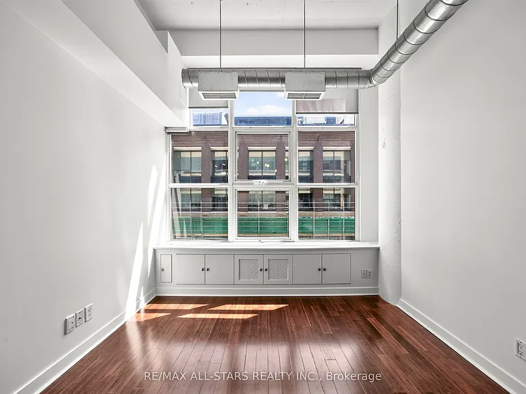 155 Dalhousie St #827 — Photo 18