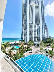 18201 Collins Ave APT 705, Sunny Isles Beach, FL, 33160