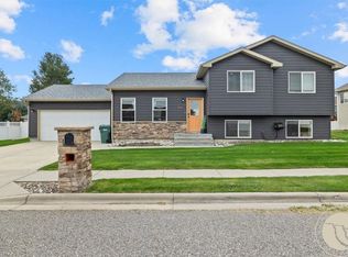 5412 Summer Stone Ave, Billings, MT 59106