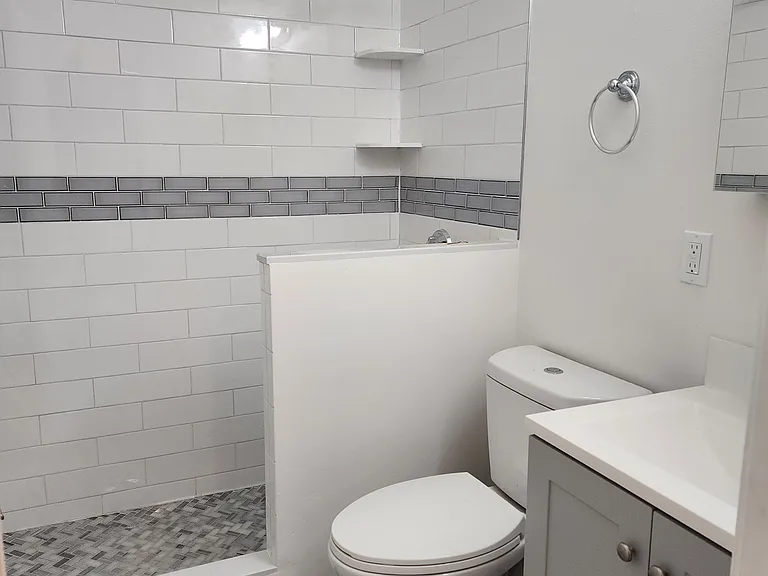 111 Norway St #B2 — Photo 11