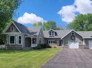 602 N 4th St, Groton City, SD 57445