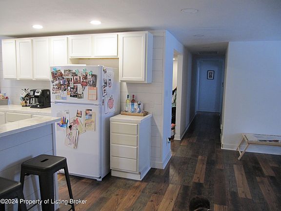 5th image of 575 1st Ave NW