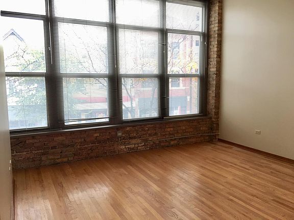 2nd image of 2934 N Milwaukee Ave #7