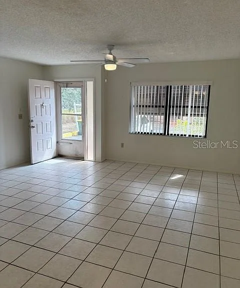 442 N Jefferson Ave — Photo 4