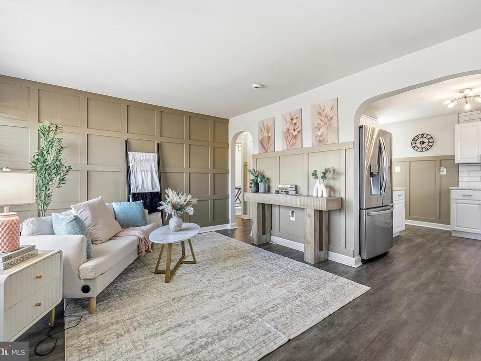 1st image of 15029 Clear Spring Rd