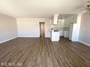 4332 W 135th St #C, Hawthorne, CA 90250