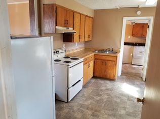 1855 Robins St #B, Conway, AR 72034