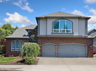 10606 SE Happy Valley Dr, Happy Valley, OR 97086