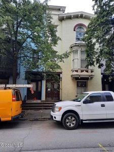 3 St Pauls Place, Troy, NY, 12180