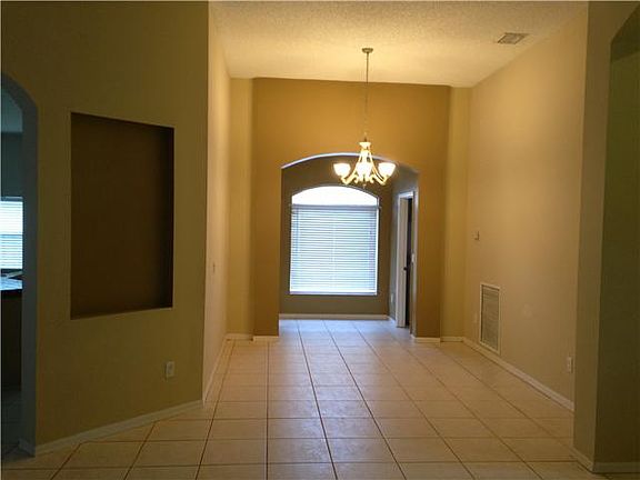 5th image of 16437 NW 15th St