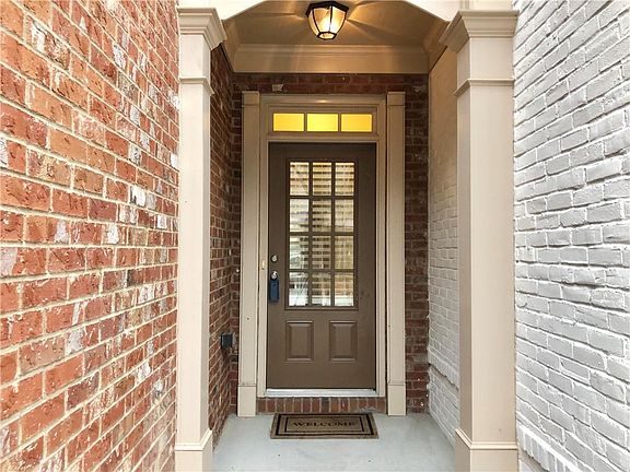 2nd image of 1702 Caswell Pkwy #18
