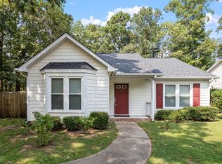 302 Arvo Ln, Cary, NC 27513