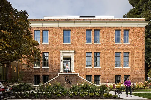 Queen Anne Exchange Photo 1
