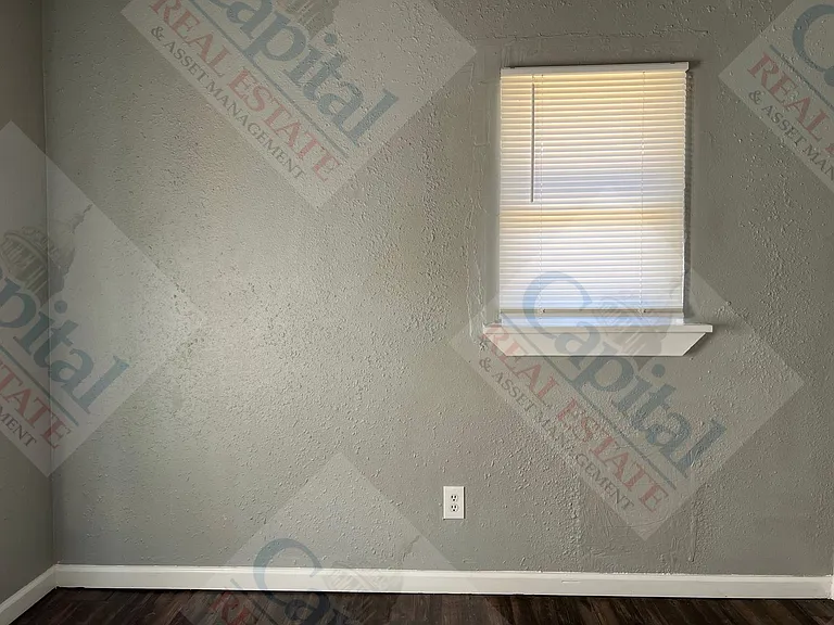 721 Lloyd Ave — Photo 17