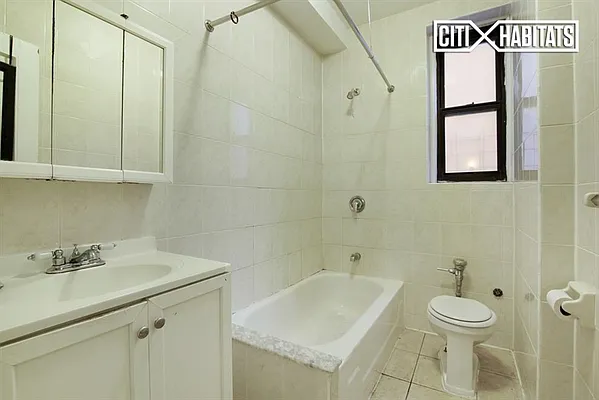 Sold by Citi Habitats | media 13