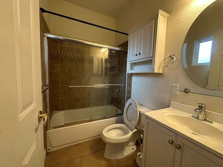 844B Shearer St — Photo 21