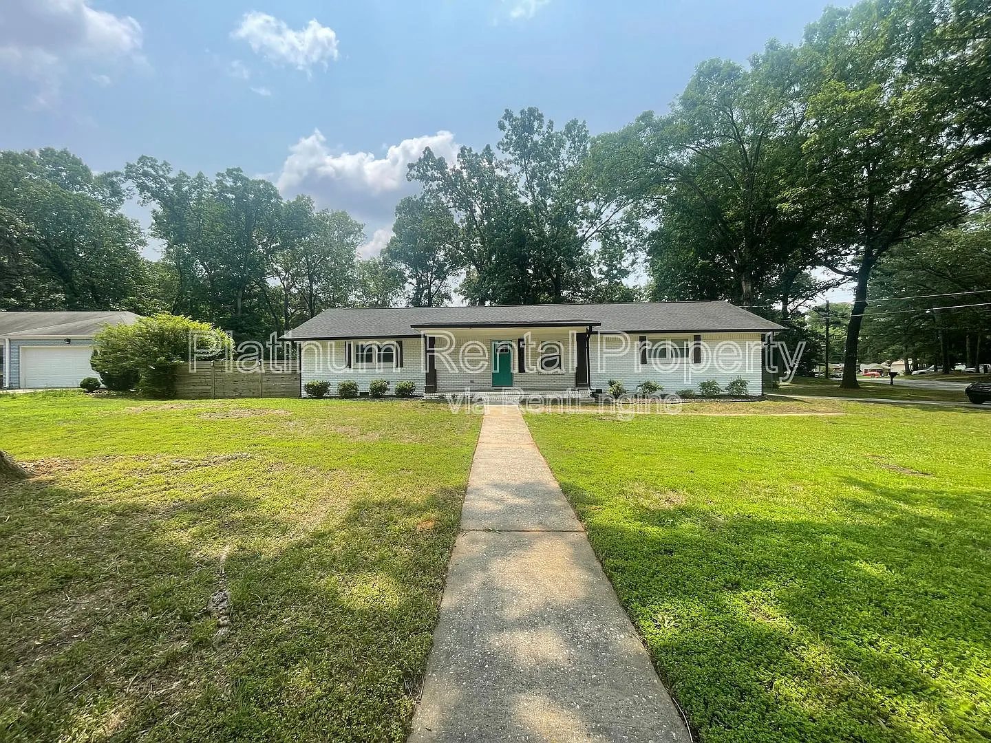 2 bed, 2.5 bath, 1202 sqft, $1,800 — Photo 2