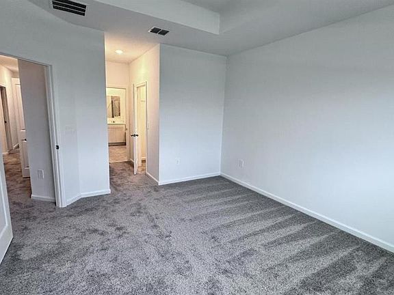 5th image of 334 BOGEY DRIVE